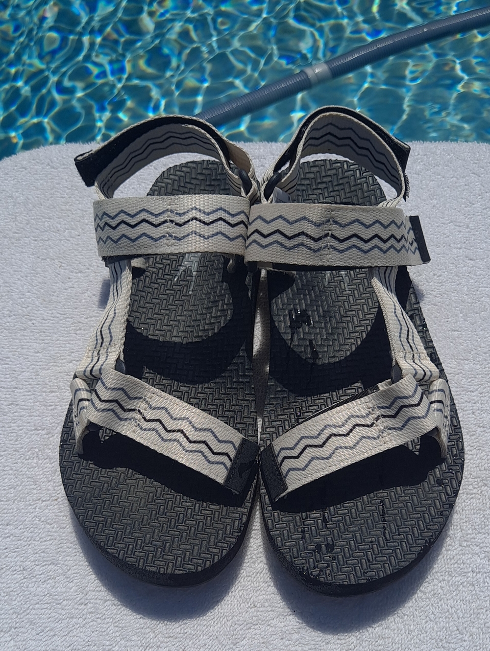 Casual Women's Black and Cream Strappy Sandals